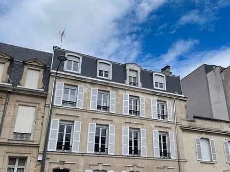 loue maison centre ville forum