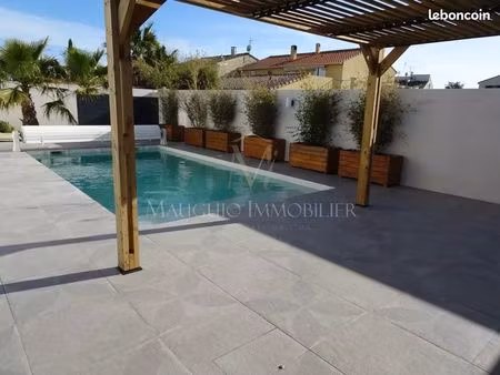 villa 7 pièces 172 m²