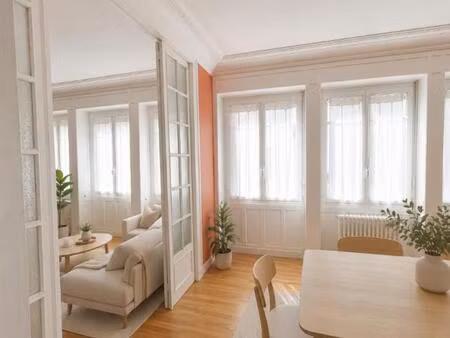 magnifique appartement t6 de 150 m² avec terrasse vue mer - centre-ville de port-louis