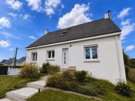 vente maison à ploeren (56880) : à vendre / 124m² ploeren