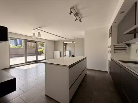 appartement à louer à chaussée brunehault 23 quiévrain (vbe35860)