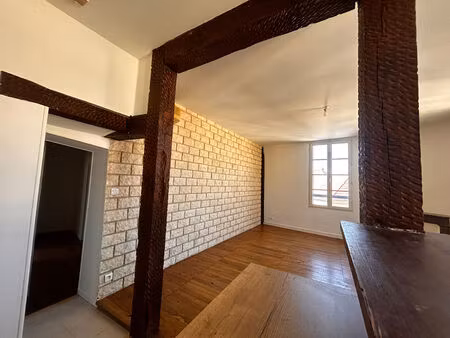 bel appartement t3 centre bergerac !