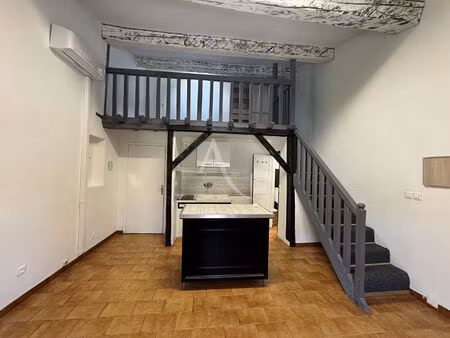 studio bis - a louer meynes