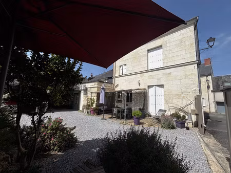 maison familiale de caractère avec 4 chambres  dépendances e