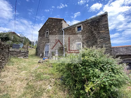 maison de village en pierre