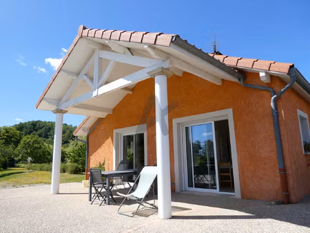 maison de plain-pied avec fort potentiel terrain et grande d