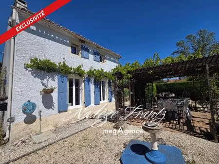 propriété avec maison  2 gîtes  2 piscines et dépendance - saint-loup (17380)