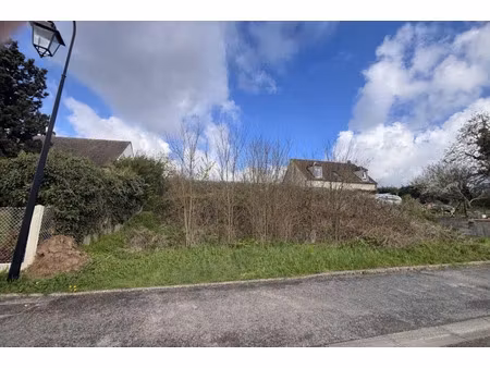 vente terrain 750 m² à chaumont-en-vexin (60240)  85 000 €