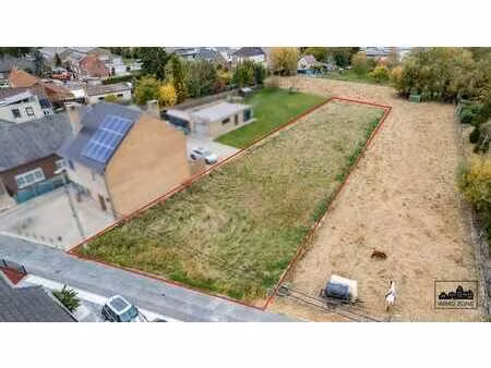 terrain avec demande de permis de construire approuvée