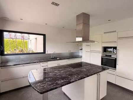 location maison à lamballe (22400) : à louer / 143m² lamballe