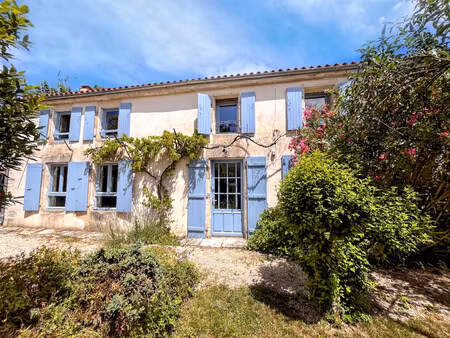 maison à vendre à vouhé (17700) - charente-maritime