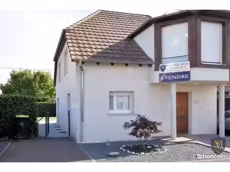 maison 6 pièces 117 m²