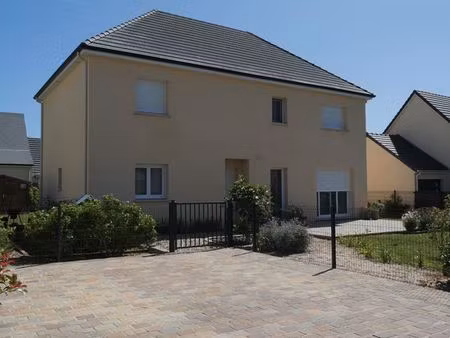 maison récente au cœur de pacy-sur-eure