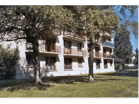 thiais - proche thiais village - f2 balcon + garage