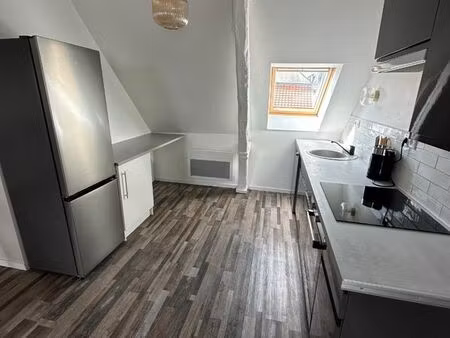 appartement meublé 65m2 corbie - 2 chambres et terrasse