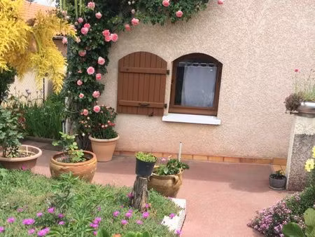 location étudiant – appartement t2 meublé 50 m² – pierre-bénite proche lyon sud