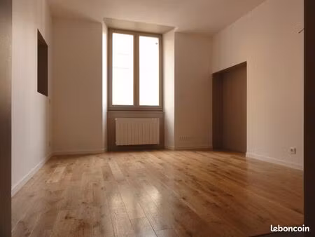 a louer studio centre ville vesoul