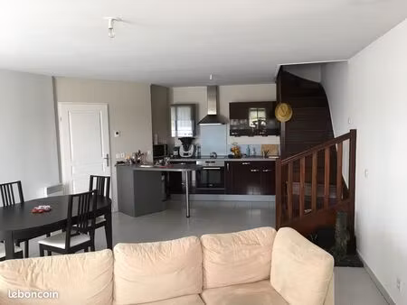 location duplex 3 pièces 69 m² – arras (centre)