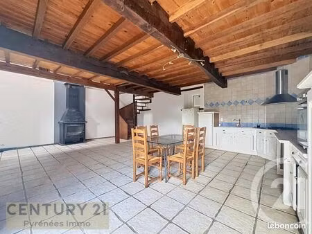 appartement 2 pièces 100 m²