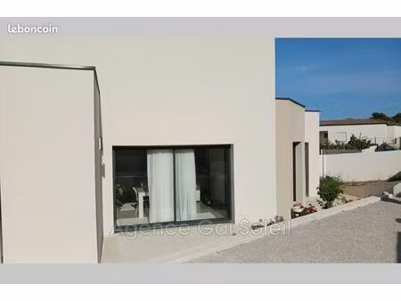villa 4 pièces 110 m²