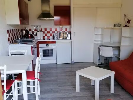 studio + cave à louer étudiants