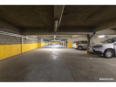 parking clichy