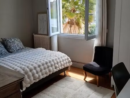 au cœur de ville de saint nazaire à louer dans ma maison belle chambre meublée destinée à 