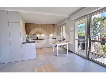 appartement douvaine 47.3 m² t-2 à vendre  225 000 €