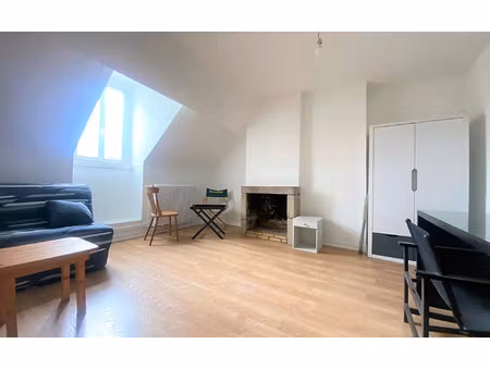 location appartement  m² t-1 à alençon  382 €