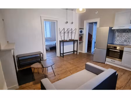 location appartement  m² t-2 à limoges  497 €