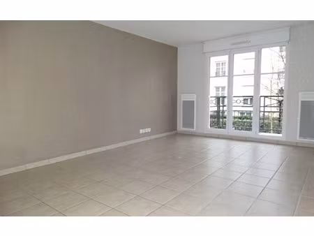 location appartement  m² t-3 à mantes-la-jolie  853 €