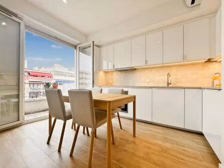 nice / carras - studio avec coin nuit et balcon - 1 190€/mois cc