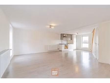 appartement à louer avec 2 chambres   mouscron (vbe35947)