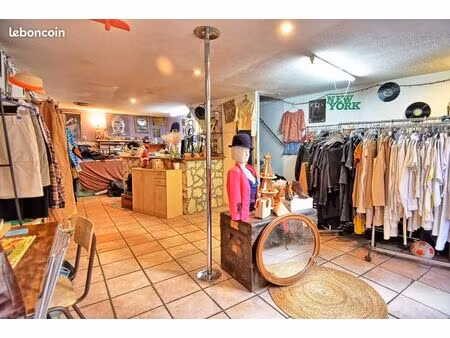 boutique 60 m² marseille 1er