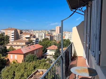 appartement t2/t3 avec vue - boulevard chave 5eme marseille