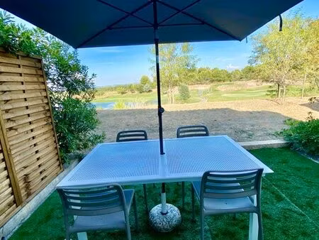 maison individuelle au calme sur un golf