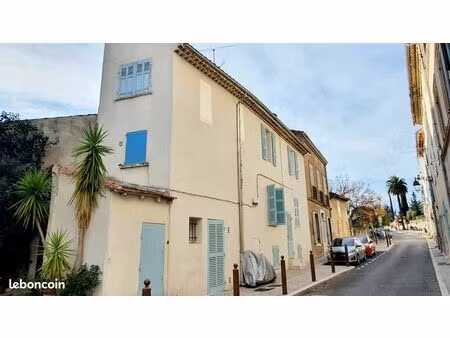 immeuble 112 m² ceyreste
