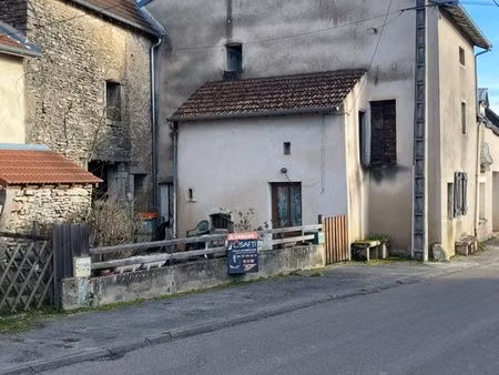 maison de village à fort potentiel
