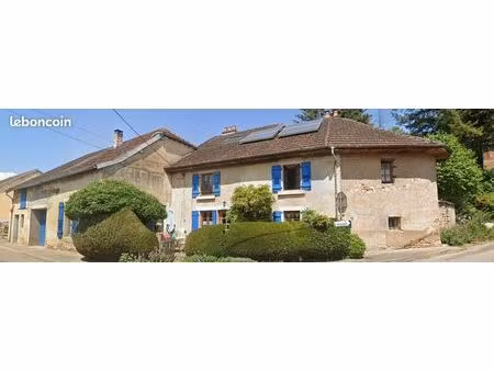 maison 8 pièces 192 m²