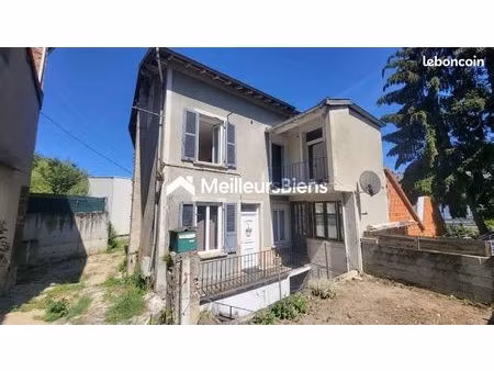 maison de village 5 pièces 140 m²