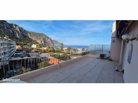 appartement dernier étage avec vue mer – beaulieu-sur-mer