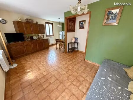 appartement 57 m² puget-théniers
