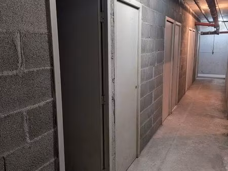 cave 6 m² – accès ascenseur – secteur clinique saint-georges
