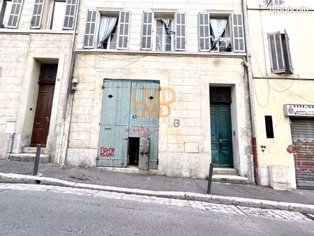 local 173 m² marseille 1er