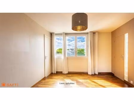 bel appartement 4 pièces en parfait état  au calme  avec parking et cave  face à la coulée