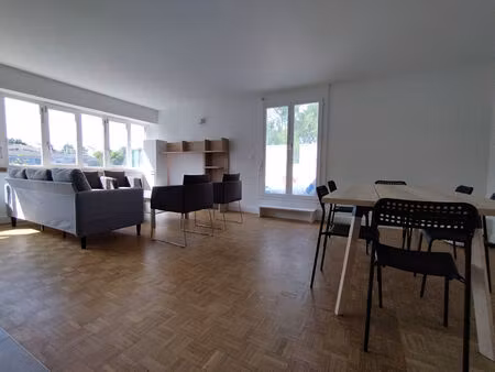 location appartement 7 pièces  122.00m²  évry