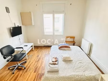 location appartement 1 pièce 18 m² à lyon 3 (69003)