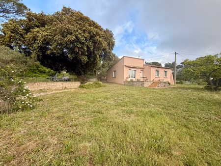 maison t4 sur un joli terrain avec double garage