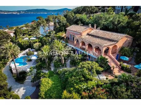 sainte-maxime – villa d'exception avec vue panoramique sur l