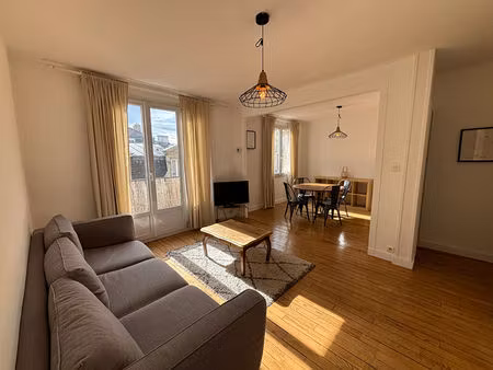 appartement meuble 3 pieces 58m² - reims hypercentre